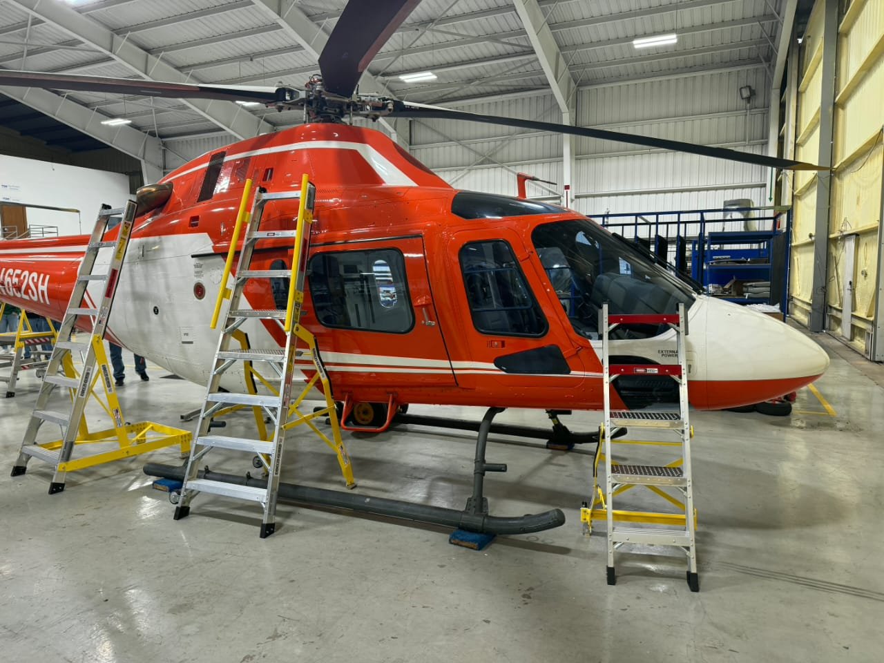 aircraft/helicopter maintenance ladders aircraft/helicopter maintenance ladders